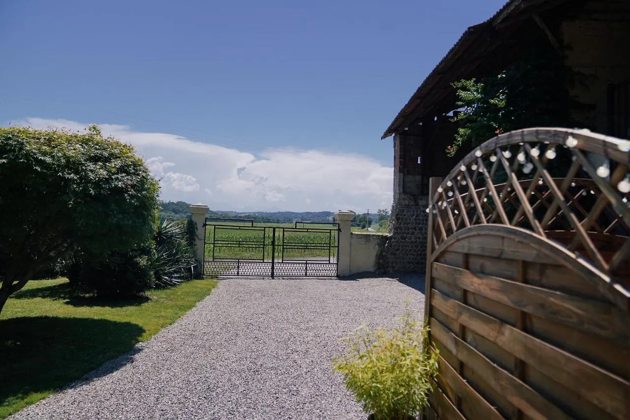 Country house Michouat Guest House Vidou