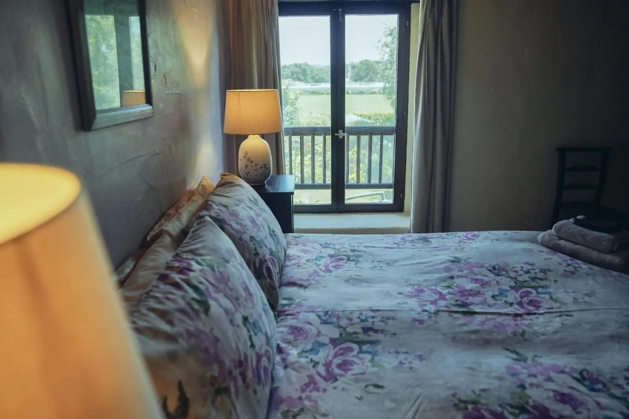 Michouat Guest House Vidou 0*,  France