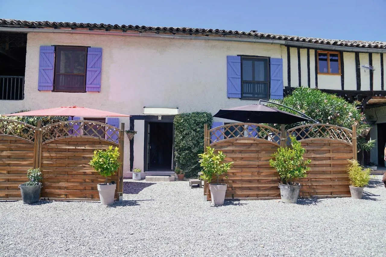 Michouat Guest House Vidou