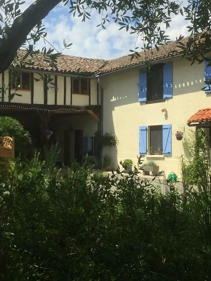 Michouat Guest House Vidou